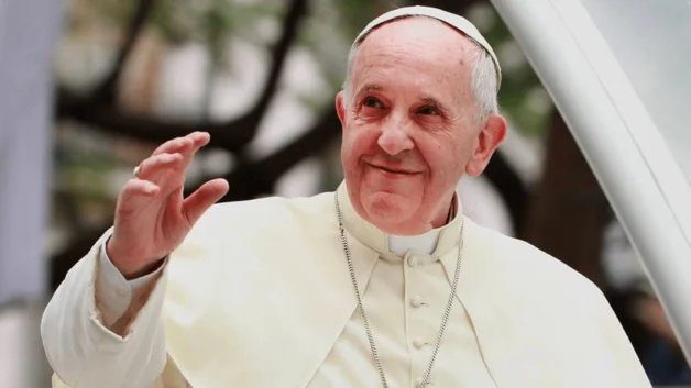 "Líder da Igreja Católica Romana" Papa Francisco